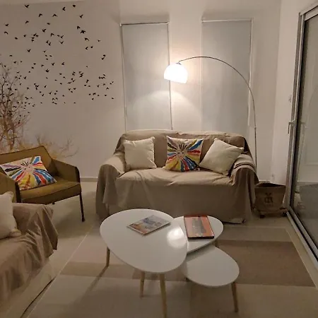 Beautiful Between Uzes & Avignon 펜션 Saint-Marcel-de-Carreiret