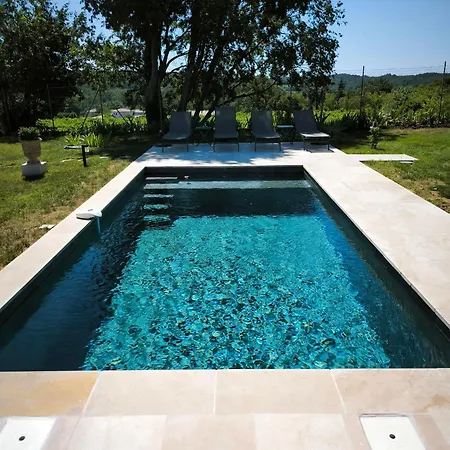 Beautiful Between Uzes & Avignon *