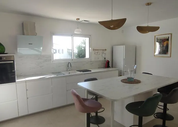 Beautiful Between Uzès&avignon Saint-Marcel-de-Carreiret