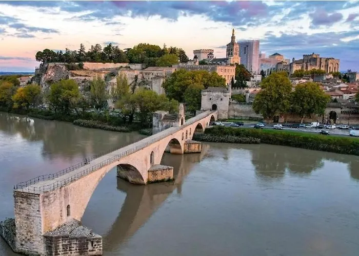 Beautiful Between Uzès&avignon Hébergement de vacances Saint-Marcel-de-Carreiret